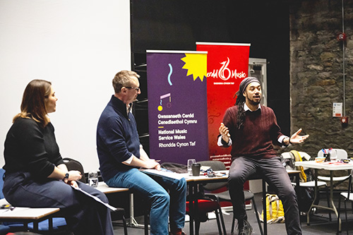 Beatrice Carney (BBC NoW), Evan Dawson (NYAW) and Laurence Collier (Siglo Section) in a panel discussion